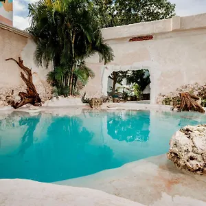 **** Hotel Nomads Experience México