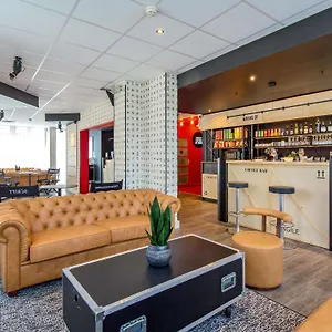 *** Hotel Ibis Styles Cannes France