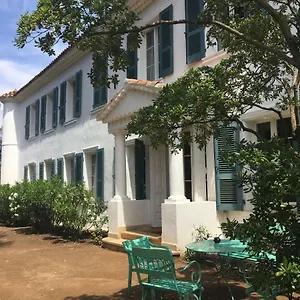  Hotel Le Manoir De France