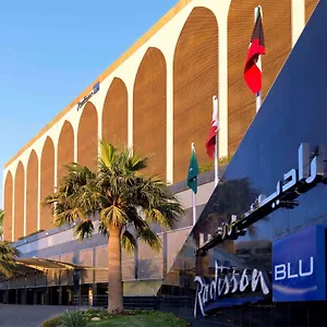 radisson-blu-18006.hotelsriyadh.net/